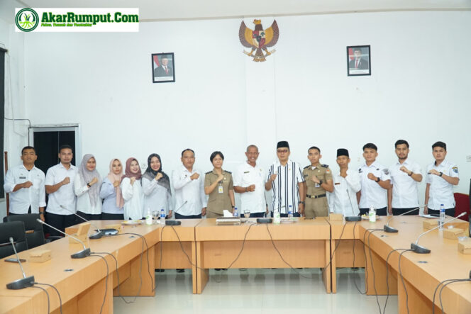
					Pemkab Labuhanbatu melalui Badan Kepegawaian, Pendidikan dan Pelatihan (BKPP) pada Rabu (09/04/2025) menerima 2 (dua) orang Praja Institut Pemerintahan Dalam Negeri (IPDN) melakukan magang dan praktik lapangan