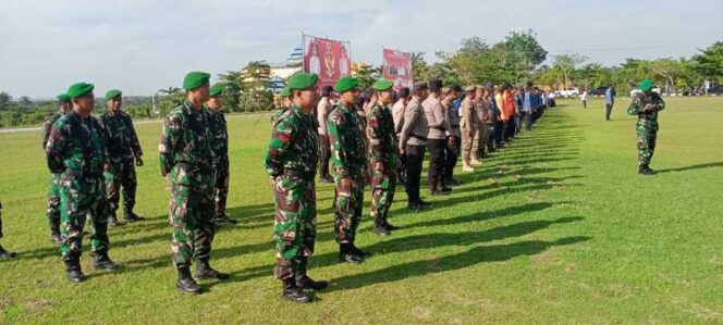 
					Koramil 11/KP hadiri Upacara peringatan Hari Lahir Pancasila Tahun 2025 di Halaman Kantor Bupati Labuhanbatu Selatan Desa Sosopan Kecamatan Kotapinang  Kabupaten Labuhanbatu Selatan, Senin (02/06/2025)