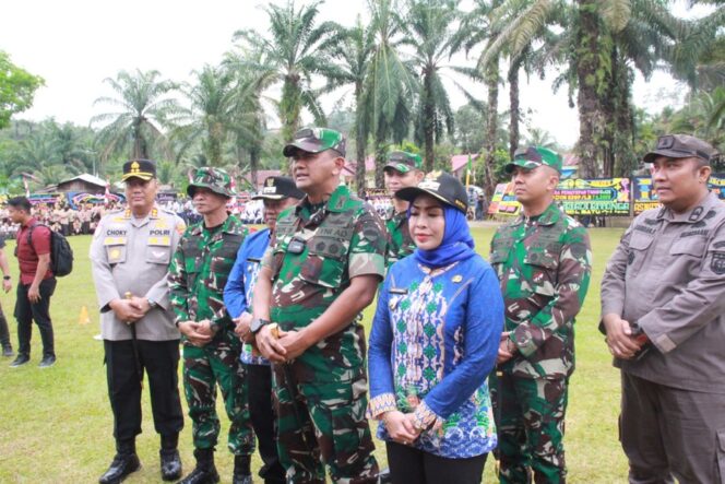 
					Pelaksanaan TMMD ke-125 dengan dukungan penuh Pemerintah Daerah, Polri, Forkopimda, dan partisipasi aktif masyarakat Desa Tanjung Medan