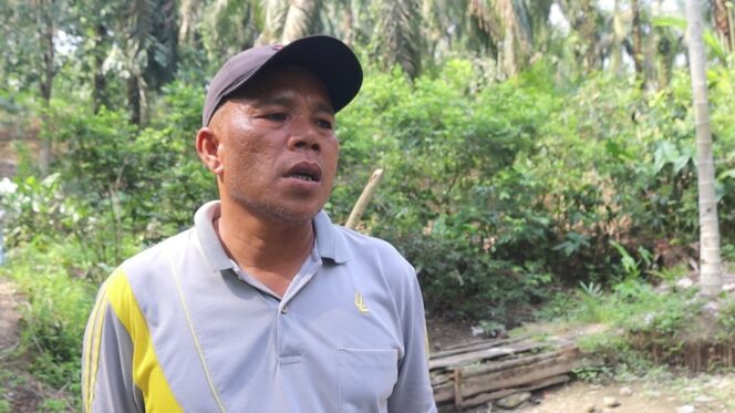 
					Kepala Dusun Kampung Baru, Edi Heri Ritonga