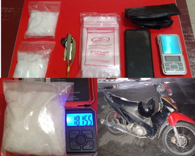 
					Dua paket sabu seberat 181,55 gram bruto, plastik kosong, timbangan elektrik, handphone, serta sepeda motor Supra X 125 yang digunakan pelaku