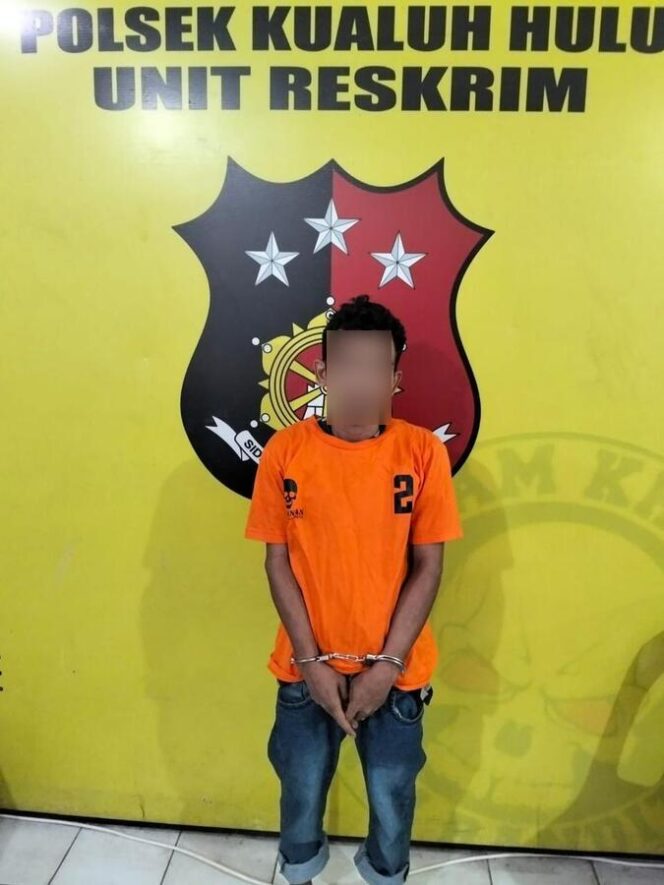 
					Terduga pelaku seorang pria berinisial BK (27).