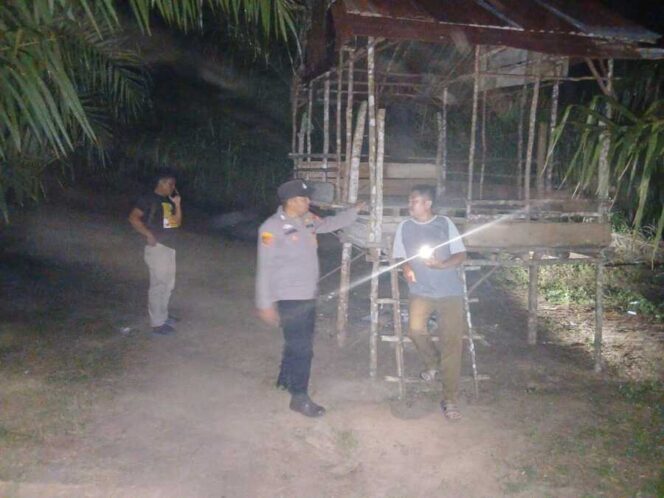 
					Operasi Gerebek Sarang Narkoba (GSN) di Dusun Malakka, Desa Tanjung Siram, Kecamatan Bilah Hulu, Minggu malam (25/01/2026)