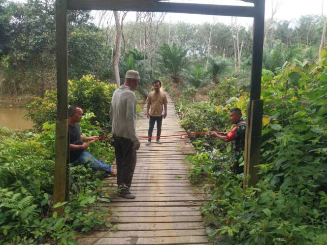 
					Koramil 12/LP mulai ukur lokasi jembatan Bailey di Sungai Kanan