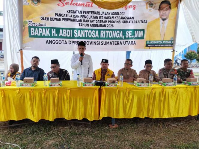 
					TNI bersama DPRD Sumut turun langsung ke desa untuk memperkuat wawasan kebangsaan masyarakat