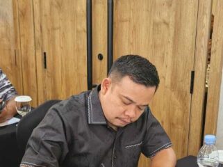 Ketua DPRD Labuhanbatu, Arjan Priadi Ritonga, saat mengikuti suatu kegiatan