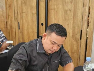 Ketua DPRD Labuhanbatu, Arjan Priadi Ritonga, saat mengikuti suatu kegiatan