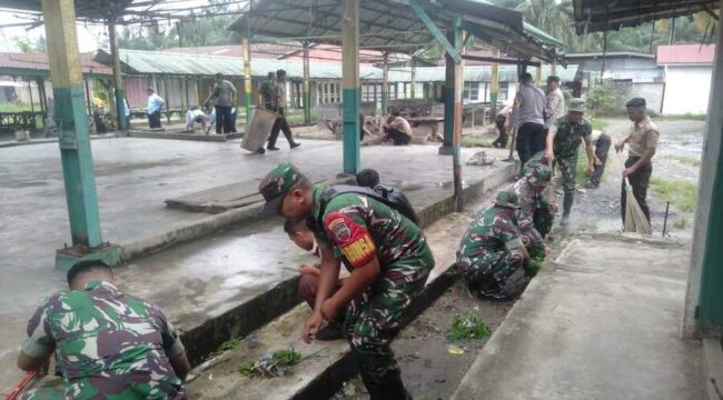 Gotong royong bareng warga, TNI buktikan kepedulian nyata untuk lingkungan