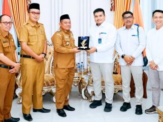 Wakil Bupati Labuhanbatu H. Jamri menerima audiensi Perum Bulog Cabang Labuhanbatu terkait program ketahanan pangan 2026