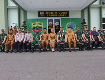 Kunjungan Pangdam I/Bukit Barisan ke Kodim 0209/LB menegaskan kolaborasi TNI, Polri, dan pemerintah daerah untuk mendorong program Presiden di Labuhanbatu Raya