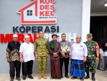 Dandim 0209/Labuhanbatu Letkol Kav Hanung Kaptiaji menghadiri peresmian 1.061 Koperasi Merah Putih di Desa Tebing Linggahara Baru, Bilah Barat