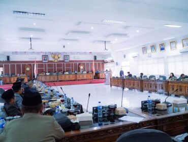 Jalannya rapat paripurna DPRD Labuhanbatu terkait rekomendasi LKPJ Bupati Tahun 2025