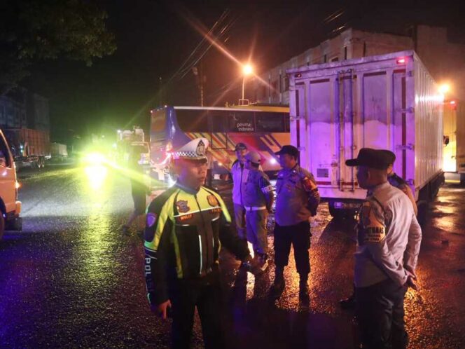 
					Polres Labuhanbatu Bergerak Malam Hari, Pelaku Balap Liar dan Pungli Tak Bisa Lagi Bebas