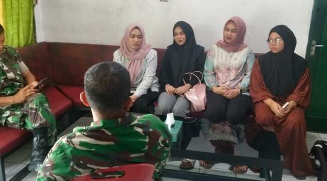 Koramil 07/Aek Kota Batu memfasilitasi klarifikasi warga terkait unggahan media sosial yang menimbulkan polemik