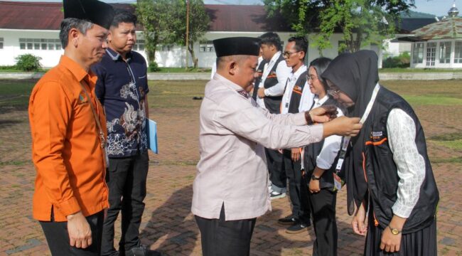 Wakil Bupati Labuhanbatu H. Jamri memimpin Apel Siaga Sensus Ekonomi 2026 sebagai tanda dimulainya pendataan seluruh unit usaha di Kabupaten Labuhanbatu