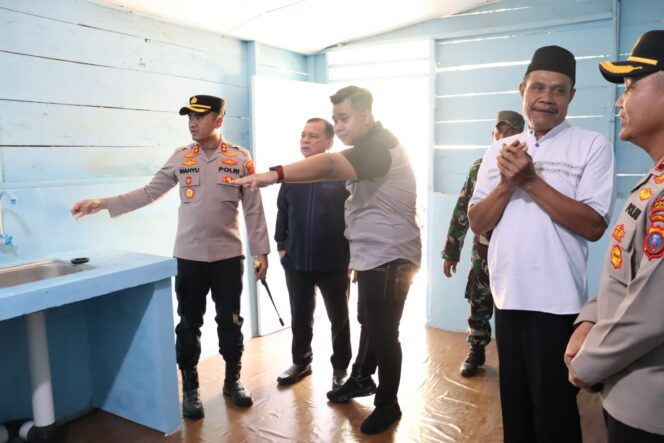 
					Aksi Nyata Polres Labuhanbatu, Rumah Warga Direhab hingga Layak Huni