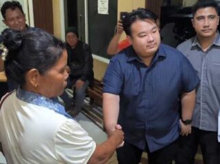 Kedua pihak yang berselisih, Jefri dan Martogi Br Sinaga, sepakat mengakhiri permasalahan tersebut melalui mediasi yang berlangsung pada Selasa malam (30/06/2026) di Mapolres Labuhanbatu