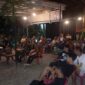 Koramil 10/TM Kodim 0209/Labuhanbatu menggelar nonton bareng Piala Dunia 2026 bersama masyarakat Desa Kampung Perlabian