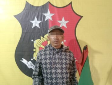 Polsek Panai Tengah berhasil mengamankan seorang pria berinisial LS (42) yang diduga melakukan pungutan liar terhadap pengguna jalan di Jembatan Sei Rakyat, Kecamatan Panai Tengah