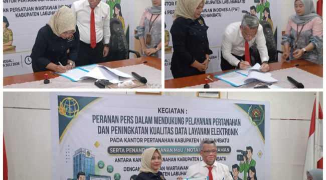 Ketua PWI Labuhanbatu, Erni Manja Hasibuan dan Kepala Kantor BPN Labuhanbatu, Khalid Afdillah Handoyo saat menandatangani Nota Kesepahaman, di Aula Kantor Pertanahan, Jalan Abdul Hakim Nomor 3, Kelurahan Padang Matinggi, Kecamatan Rantau Utara, Kamis (09/07/2026)