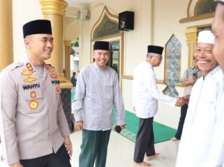 Kapolres Labuhanbatu AKBP Wahyu Endrajaya saat Safari Jumat di Masjid Al-Huda, Rantau Selatan