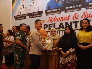 Wakapolres Labuhanbatu Kompol P.S. Simbolon, S.H., hadir dalam kegiatan yang berlangsung di Ballroom Suzuya Hotel, Jalan Jenderal Ahmad Yani, Kecamatan Rantau Utara, Kabupaten Labuhanbatu, Selasa (18/08/2026)