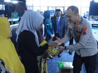Kapolres Labuhanbatu AKBP Wahyu Endrajaya, S.I.K., M.Si., saat menghadiri Bhakti Sosial sekaligus membuka Grand Opening Capital Pool & Cafe di Jalan Padang Bulan, Rantauprapat, pada Senin (10/08/2026) Lalu