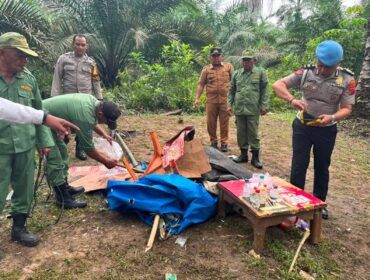 Lokasi yang diduga menjadi tempat transaksi dan konsumsi narkoba di Dusun II Simpang Membot, Kualuh Selatan, digerebek polisi
