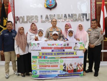 Kapolres Labuhanbatu AKBP Wahyu Endrajaya mendukung SDN 15 Rantau Selatan yang menjadi wakil Labuhanbatu di ajang nasional Sahabat Sekolah Dasar 2026