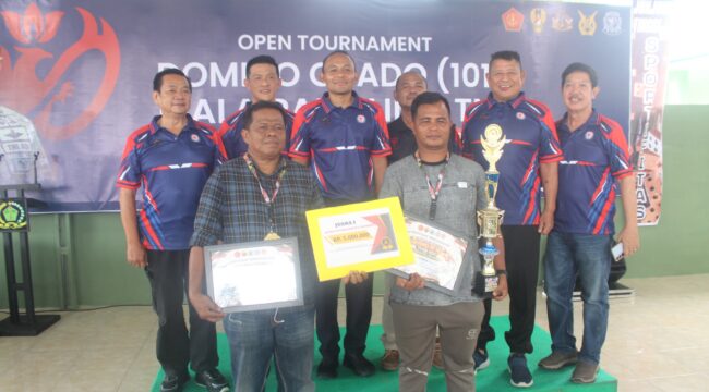 Fhoto bersama dengan Juara 1: Serka Hotdonni Abdianto Sijabat & Sertu Herman Melayu