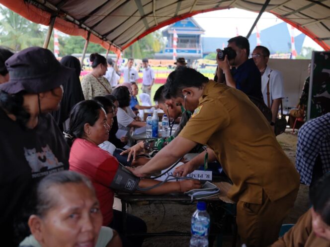 
					TMMD ke-130 Kodim 0209/LB, Warga Aek Batu Serbu Pengobatan Gratis