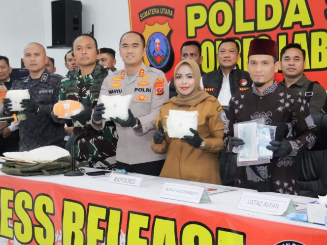 
					Bupati Maya Apresiasi TNI-Polri Ungkap 4 Kg Sabu