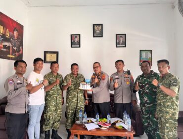 Polsek Kampung Rakyat hadir di Makoramil 10/TM membawa ucapan dan semangat kebersamaan