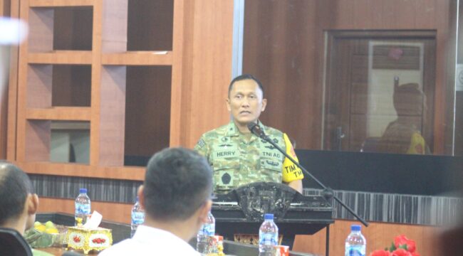 Dirbinter Ster TNI, Brigjen TNI M. Herry Subagyo, S.I.P.